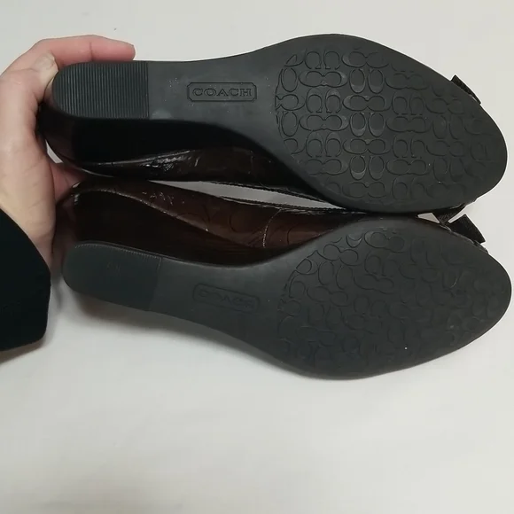 Coach Poppy Jaden Brown Peep Toe Wedge. 7.5 - Picture 5 of 8